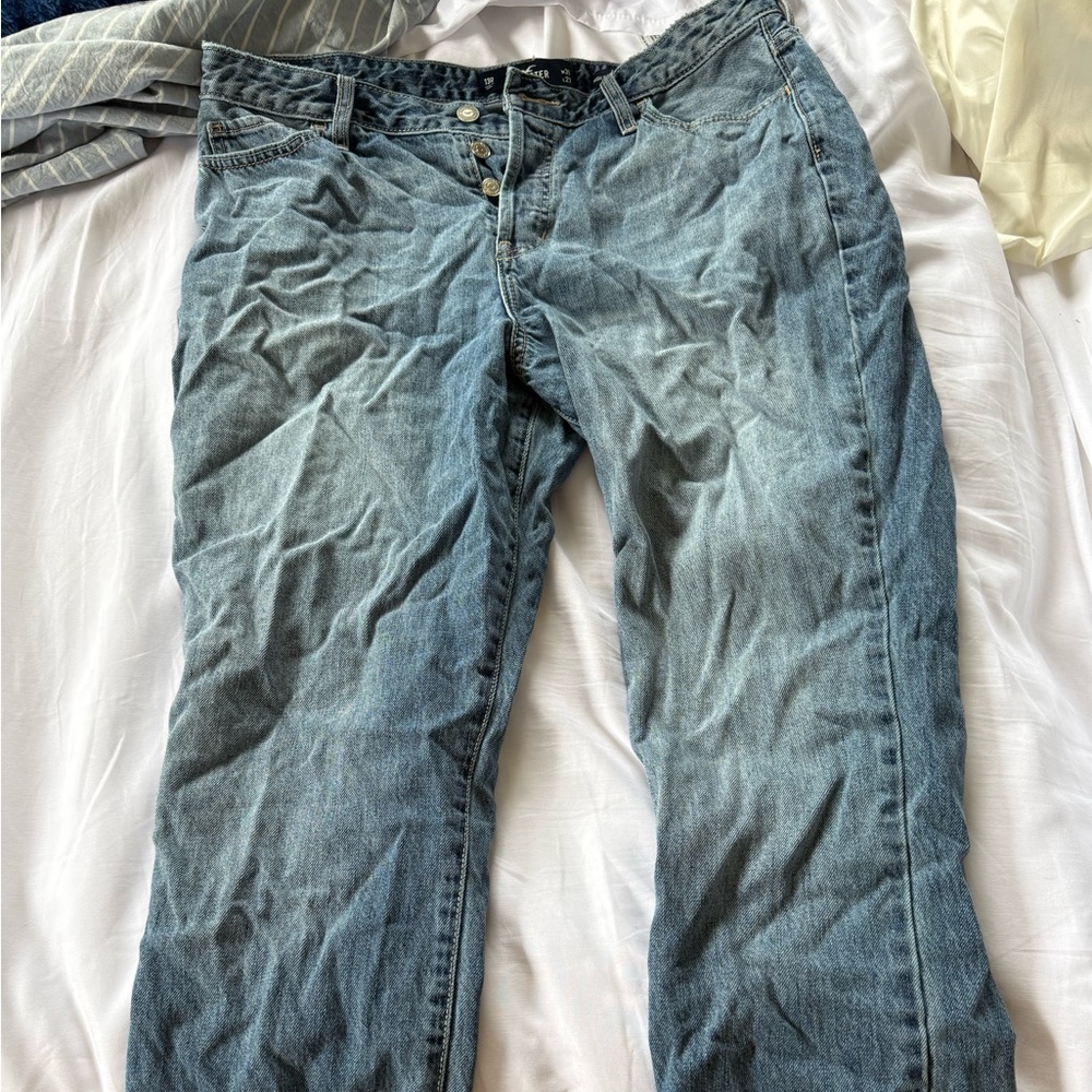 Hollister High rise vintage straight jeans
